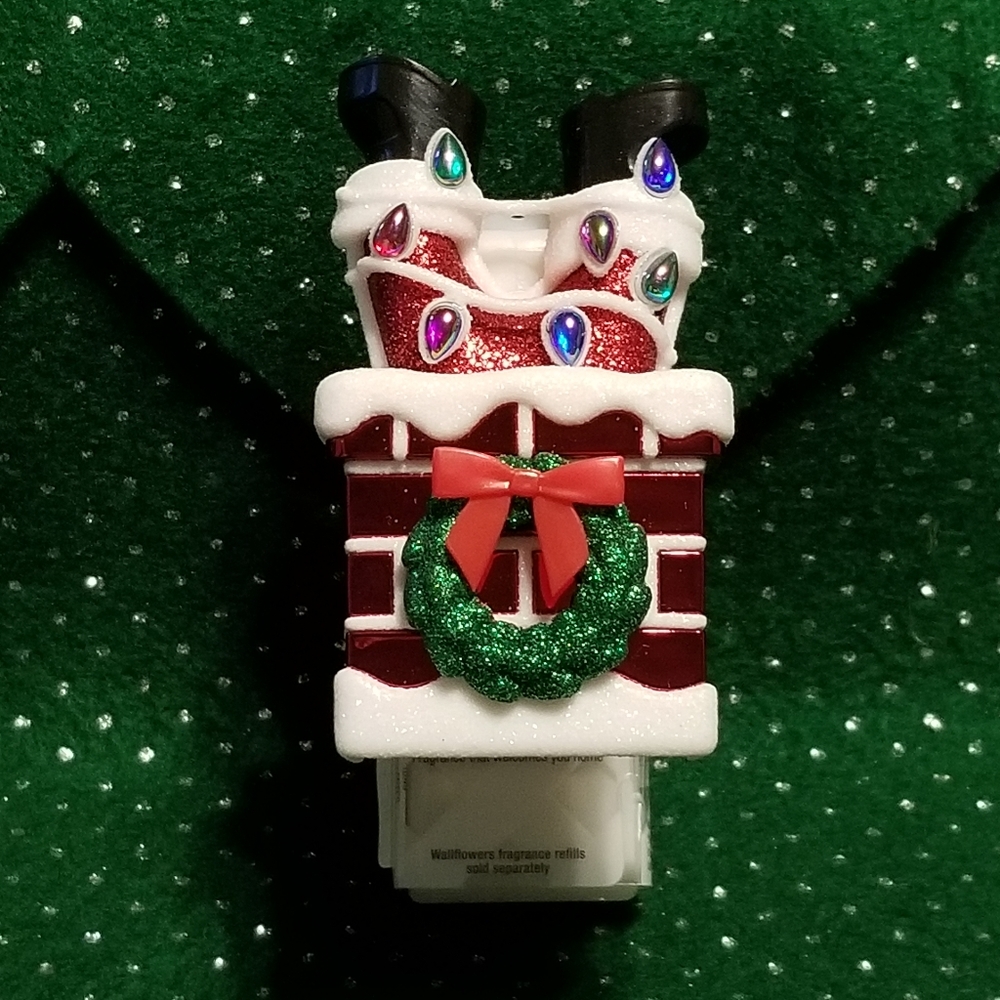 Bath And Body Works Santa In Chimney